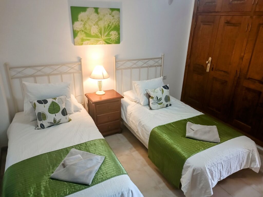 Apartamento Centrico twin bedroom