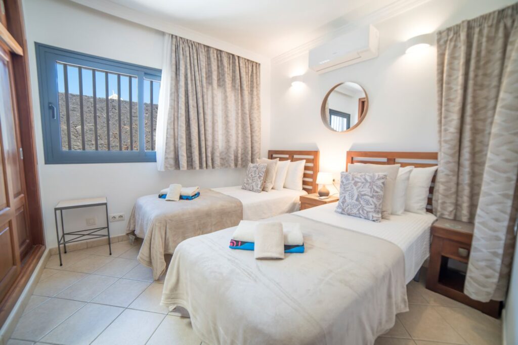 Casa Elisa twin bedroom