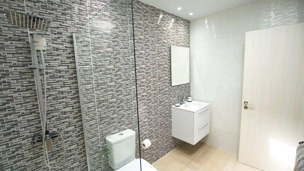 Casa Moda bathroom